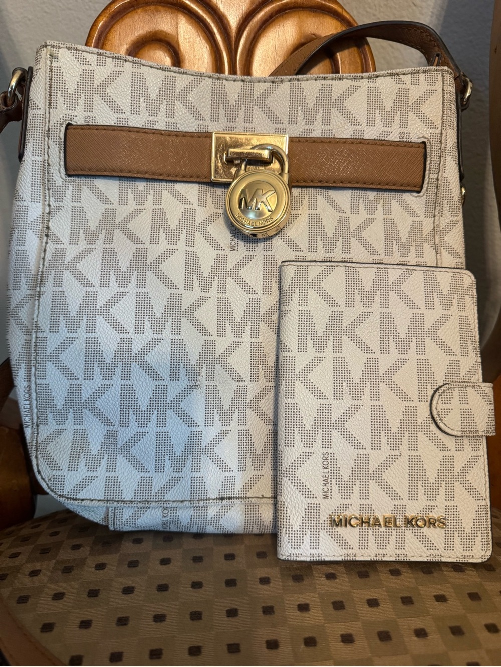 Michael Kors Cream and Tan Signature MK Lock Crossbody Set